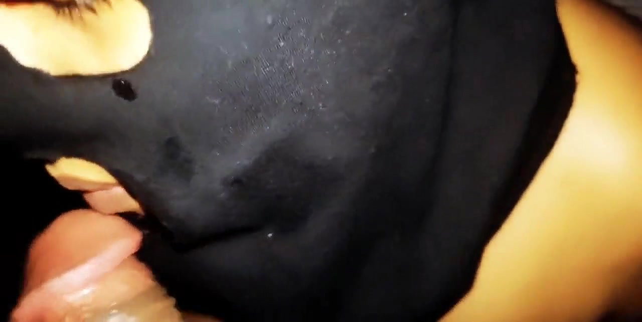 Sri Lankan Sinhala Blowjob, Indian girl gets cum in mouth