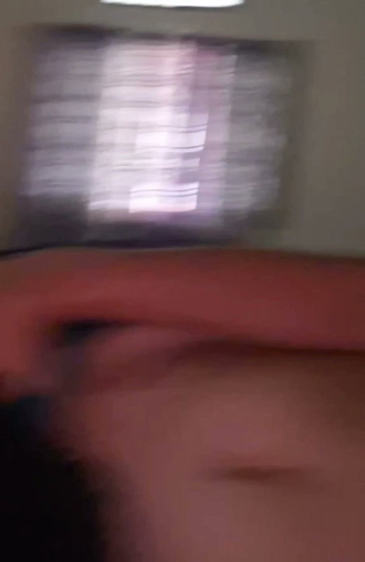 1000075958