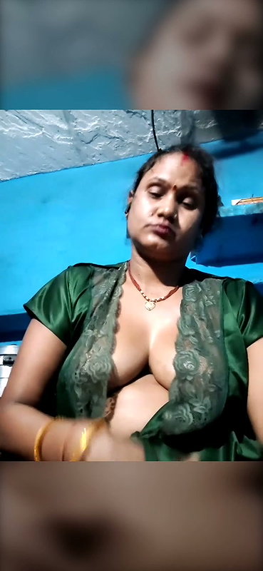 Akanksha soni boob