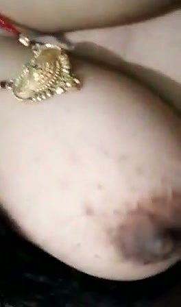 Sexy girl undress show her hot figure