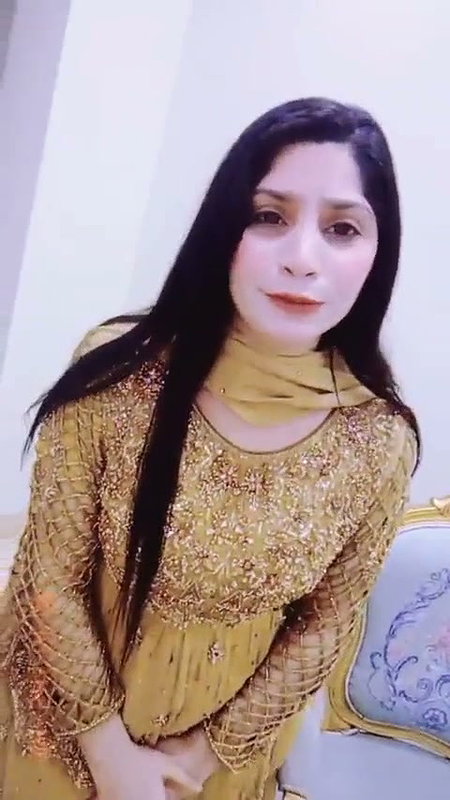 Muslim women fuck hard in Doggy moan