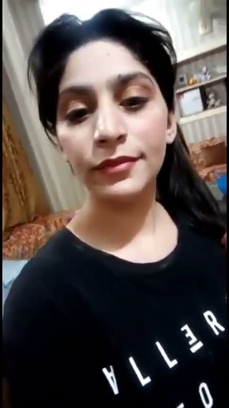 Sexy hot girl Blowjob her bf cock