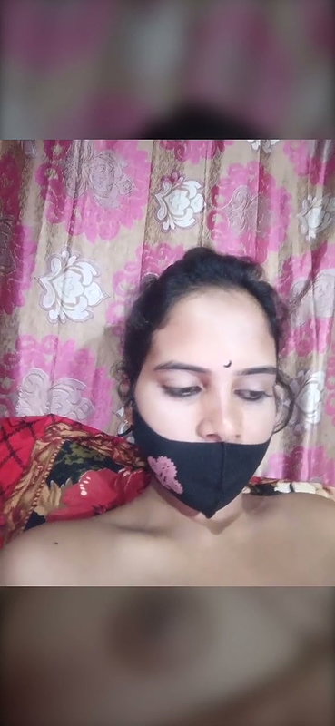 annu 777 boob show with face