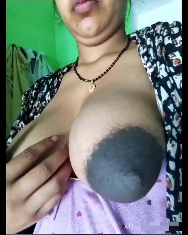 Disha Chakraborty prego boobs