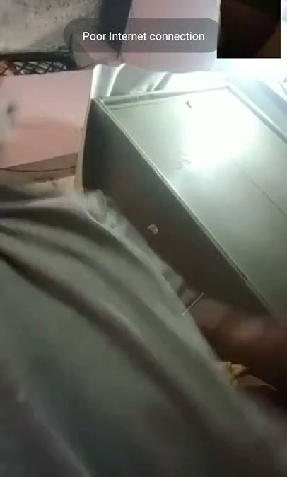 Aunty show boobs on vc to boyfriend