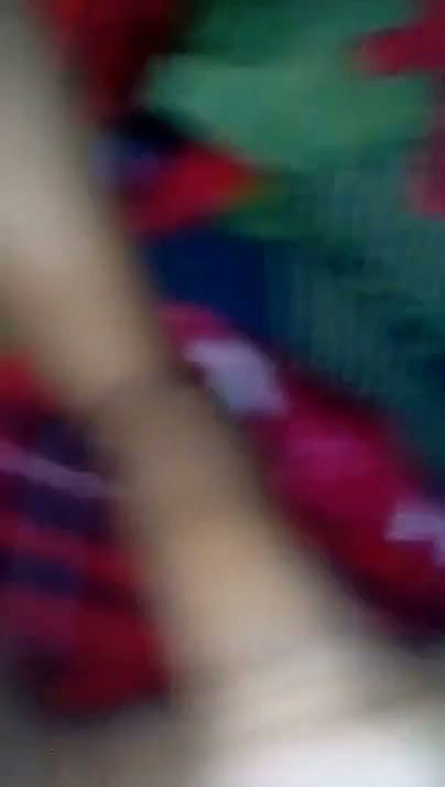 bhabhi show her nipple