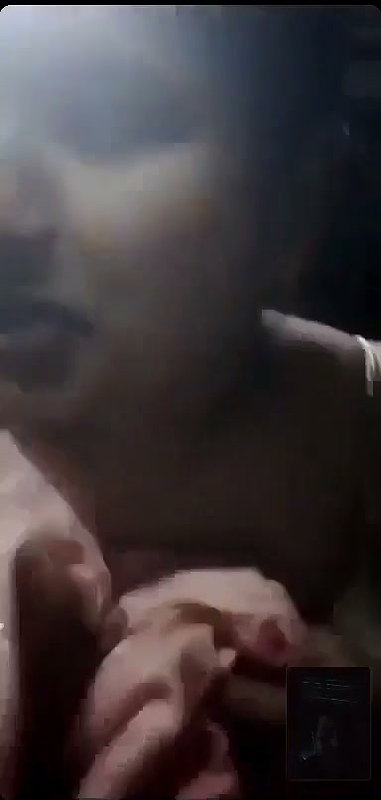 Sky aunty show her pussy