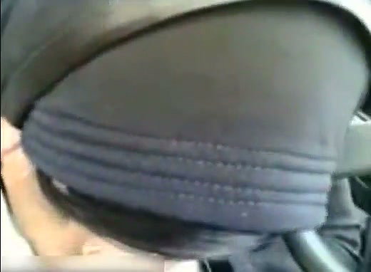 Muslim girl Blowjob in the car