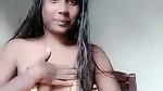 boob dikhayi ladki ne