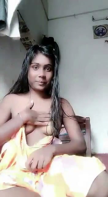 boob dikhayi ladki ne