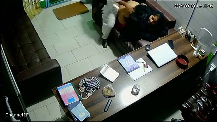 Bhabhi fuck in office with muslim guy