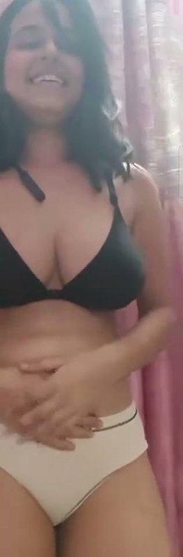 boob dikhayi 2