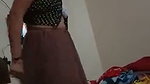 nangi bhabhi ne kapde pehni
