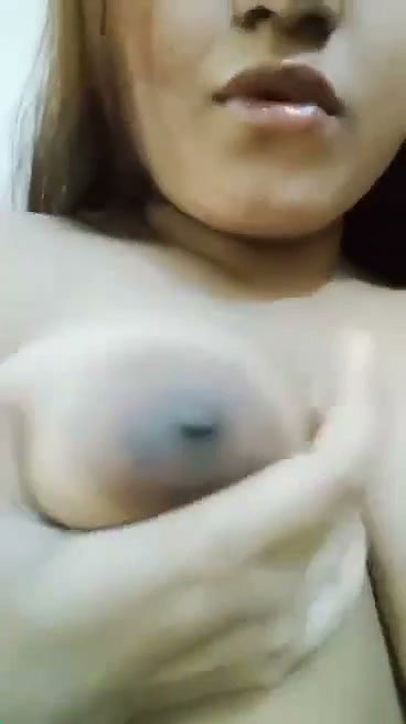 boob show of desi girl