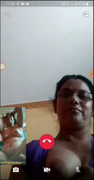 Bengali Boudi Affair Showing Lover