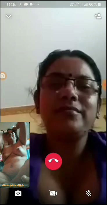 Bengali Boudi Affair Showing Lover