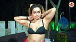 Riya ~ Pool Side Saree Girl ~ MD Entertainment