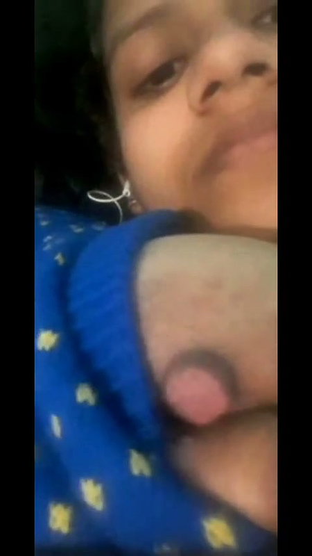 Big Boobs Indian Bhabhi Showing On Video Call