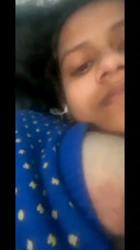 Big Boobs Indian Bhabhi Showing On Video Call