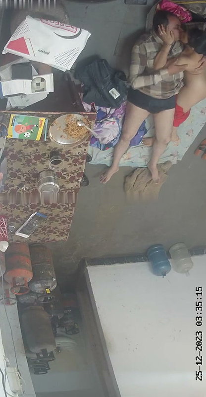 Aunty give Handjob to uncle cock