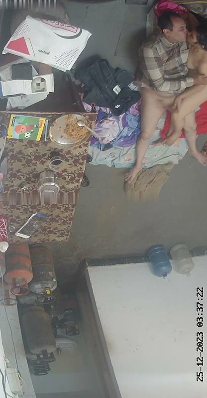 Aunty give Handjob to uncle cock