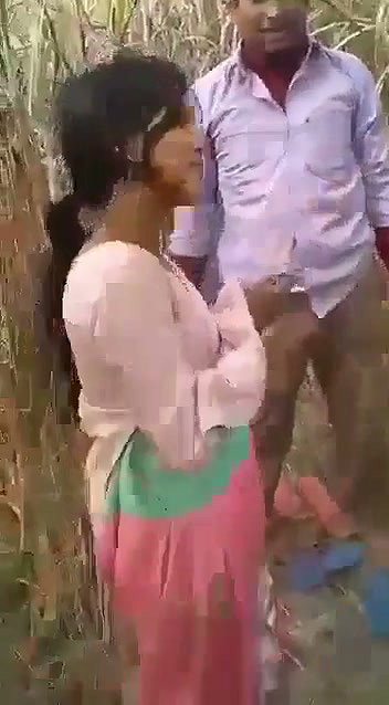 Desi bhabhi was caught by local people