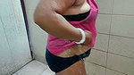 desi bowdi sexy bath