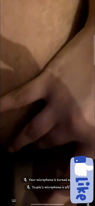 Gf showing her boobs and pussy on videocall