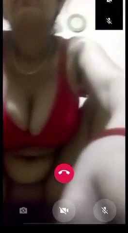 Awesome looking aunty masturbation