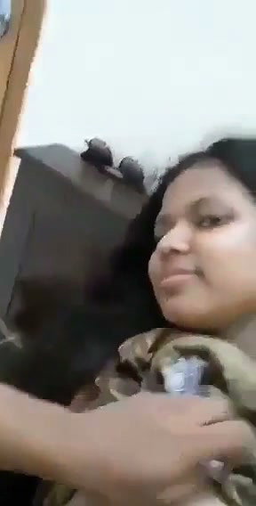 Boyfriend pressing gf boob show