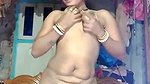 Sexy bhabhi showing her pussy