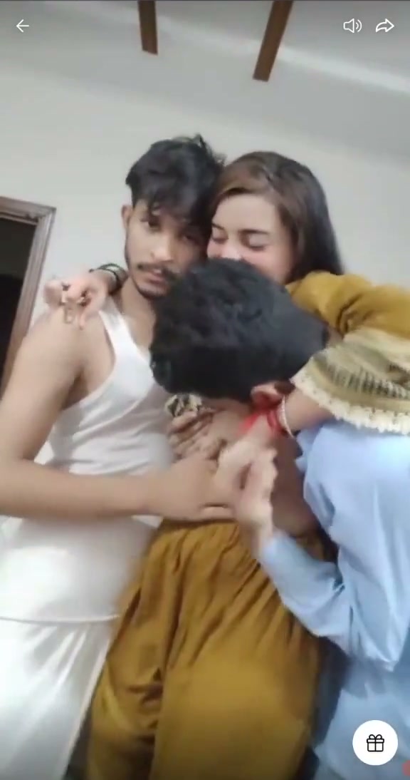 Frame 8