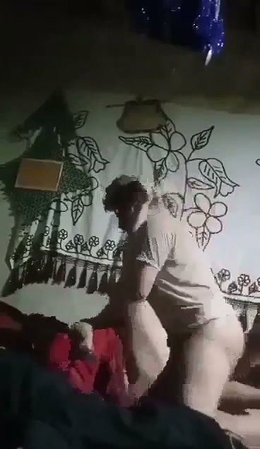 Man bangs his chubby lady hard