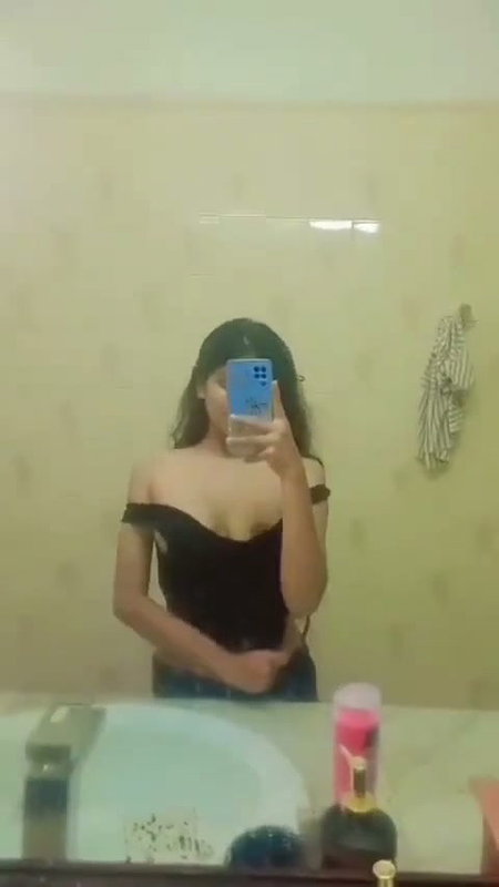 Sister Showing Tits for BF
