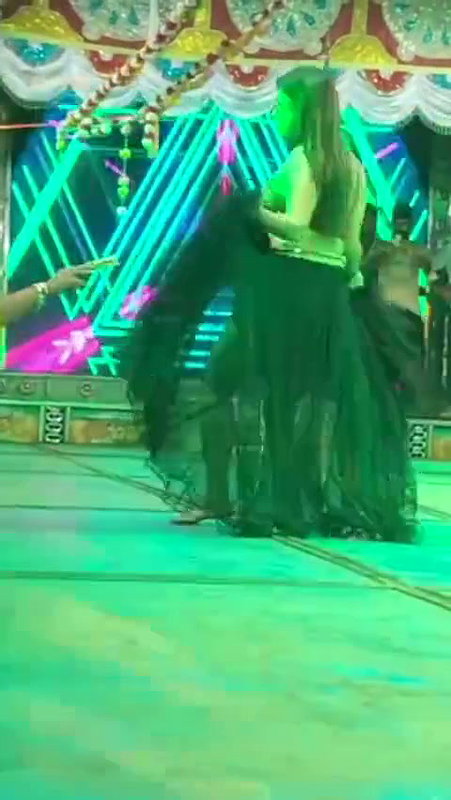 Bihari Shaadi dance showing boobs