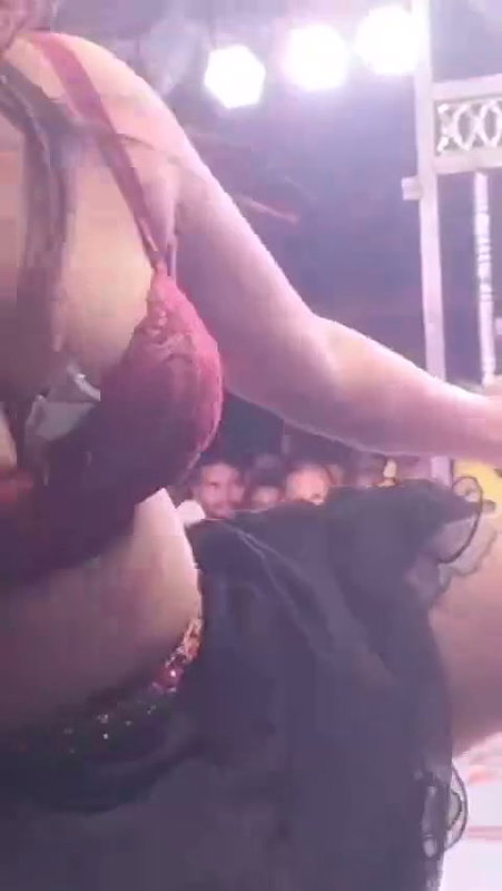 Bihari Shaadi dance showing boobs