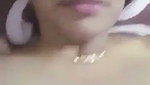 Sexy lady show her beautiful nude figure