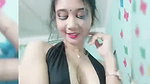 chasmish ladki ki nangi video