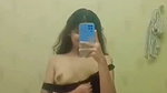 boob dikhayi ladki ne