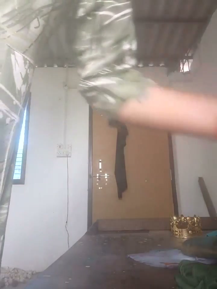 Frame 9