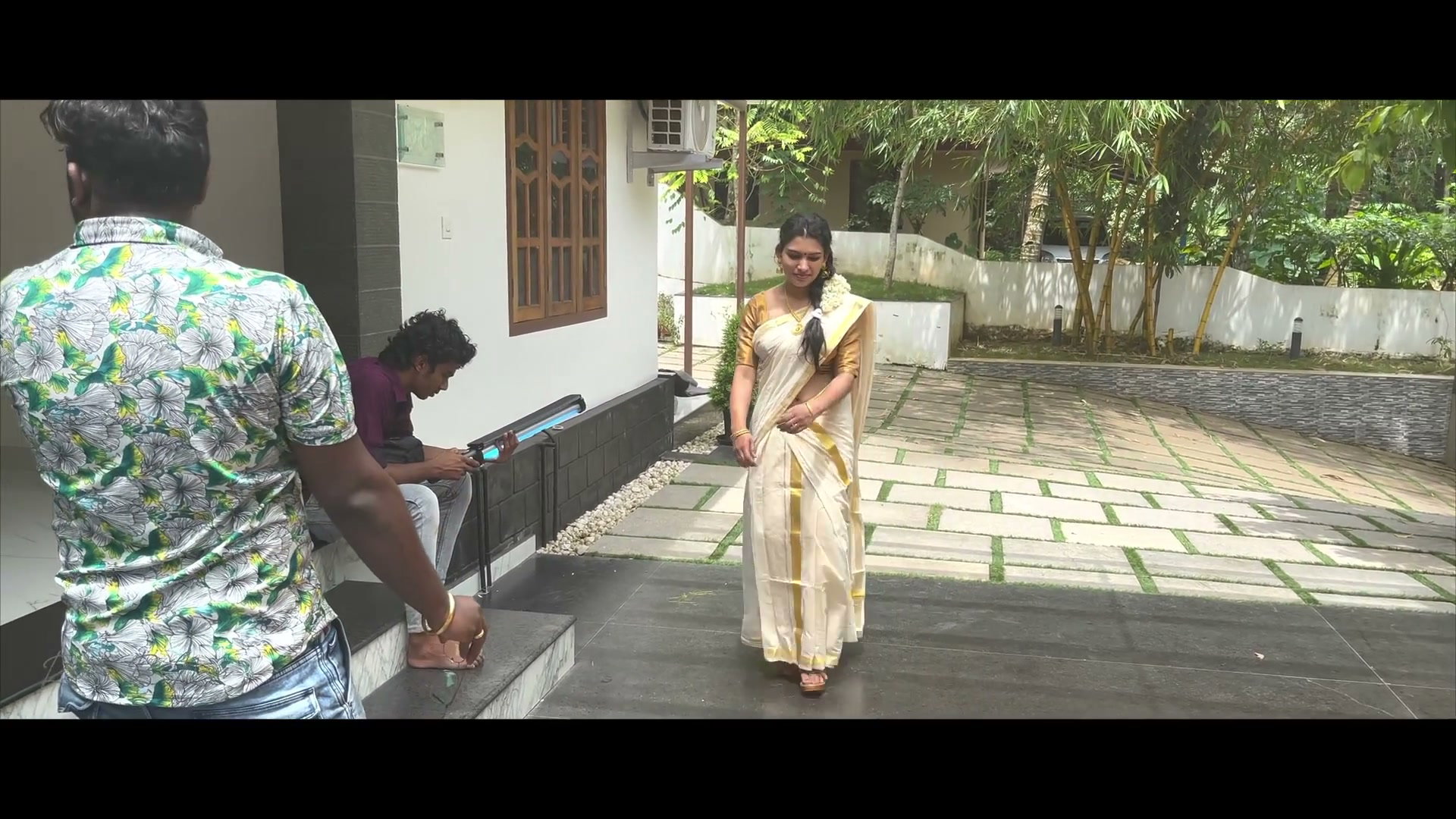Frame 10