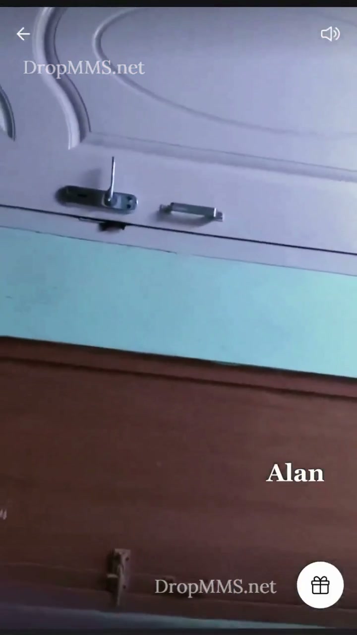 Frame 8