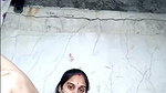 Awesome looking bhabhi showing her sexy figure