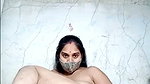 Awesome looking bhabhi showing her sexy figure