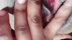 Apni Chunchiyon Aur Chut Ko Faila Ke Dikhate Hue
