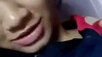 Dekhiye Kaise Es Pyari Si Ladki Ne Apni Chut Ko