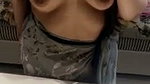 Hot Ladki Ne Apni Chut Me Ungli Karke Dikhaya