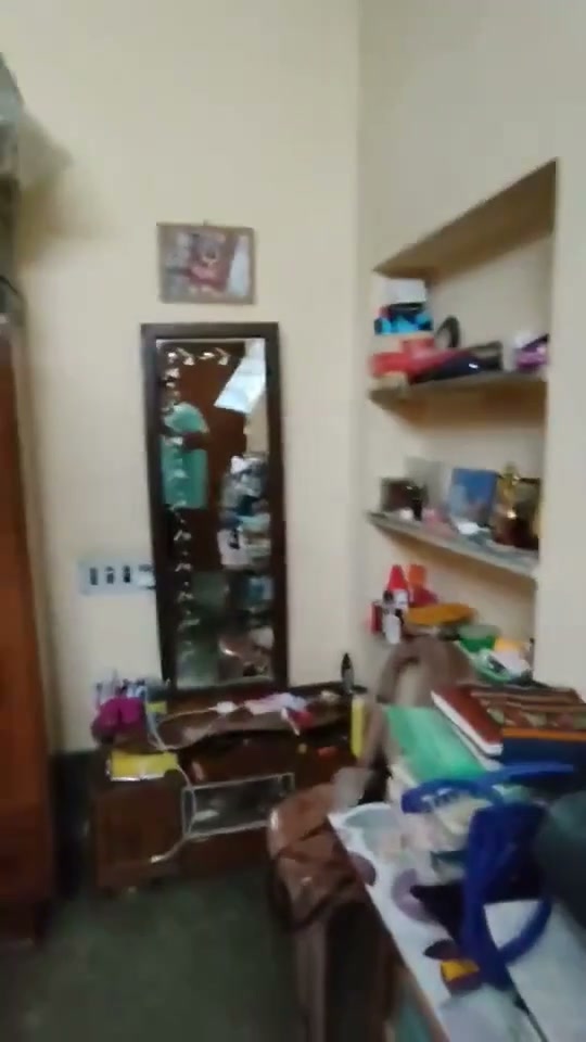 Frame 9
