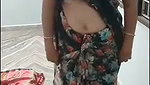 Aunty showing her pussy on live