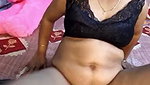 cute lusi pussy fingering